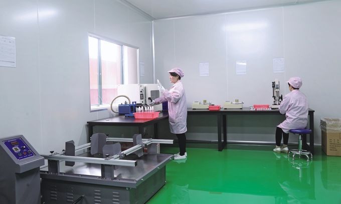 Alkol Plastik Detaylandırma Sürekli Sprey Şişesi 300ml Saç Su Sisi Şişesi 12